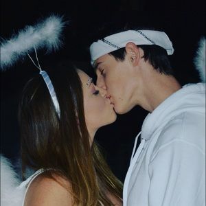 Meet your Posher, Devon