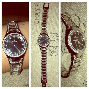 💯 Bulova Women's Watch