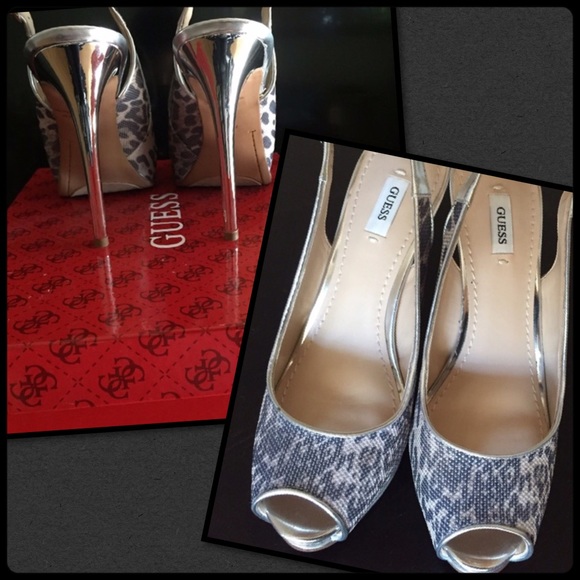 ❌SOLD❌Guess Huela silver leopard heel - Picture 4 of 4