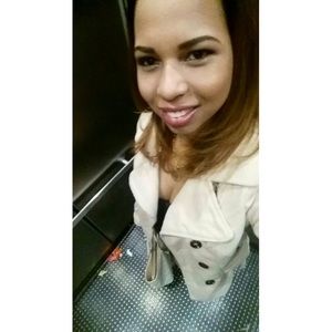 Meet your Posher, Ambar