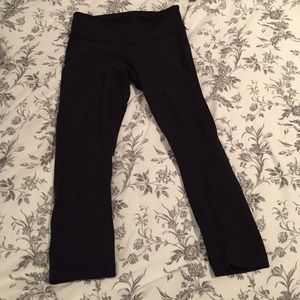 Lululemon leggings size 4