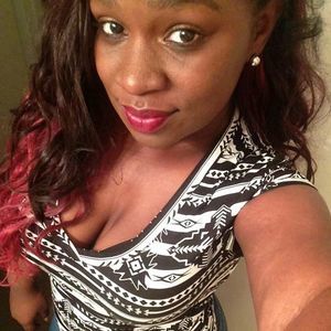 Meet your Posher, Shontavia shay