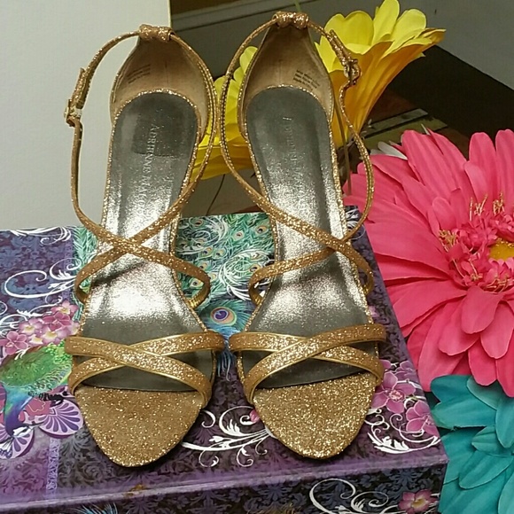 Flash Sale Adrienne Maloof Open Toe heels