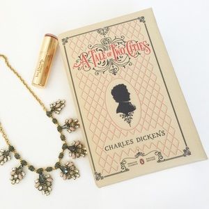 ✨New Listing✨TALE OF TWO CITIES Book clutch purse