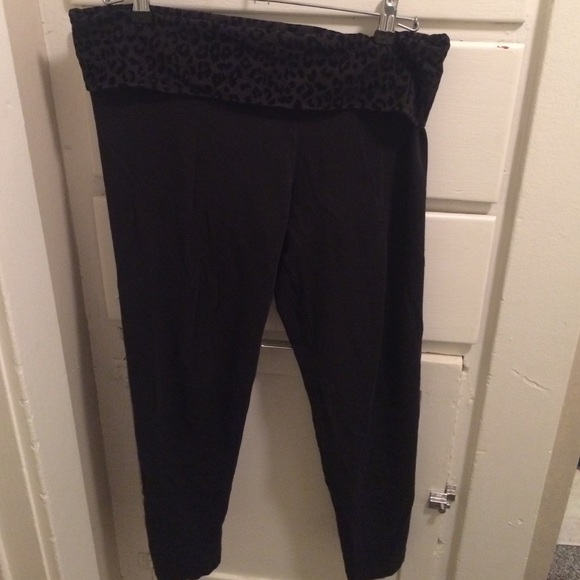 Victoria's Secret Pink Yoga pants