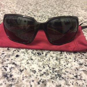Suncloud Cookie Polarized Sunglasses & Bow tank