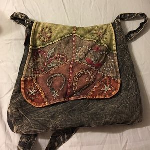 SOLD-Artsy Crossbody