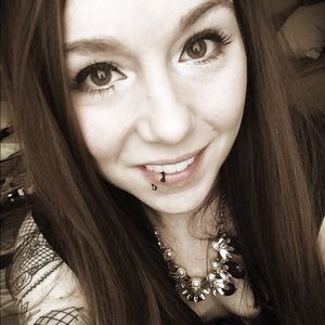 Meet your Posher, Brandy