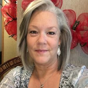 Meet your Posher, Paula