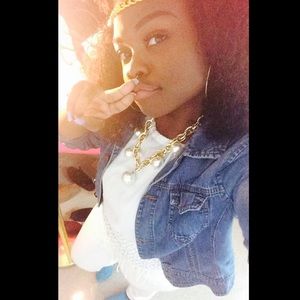 Meet your Posher, Tierra