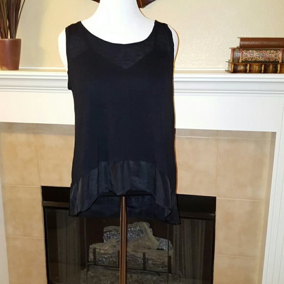 BCBG MAXAZRIA TOP