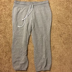Grey cropped sweatpants