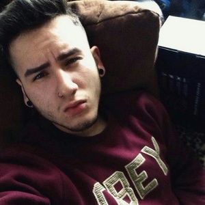 Meet your Posher, Adrian