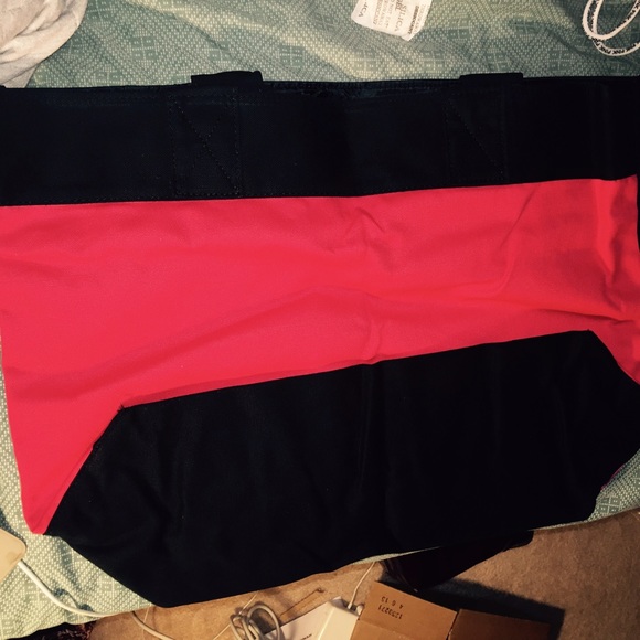 VS Swim Tote - Picture 2 of 2
