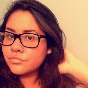 Meet your Posher, Ariana