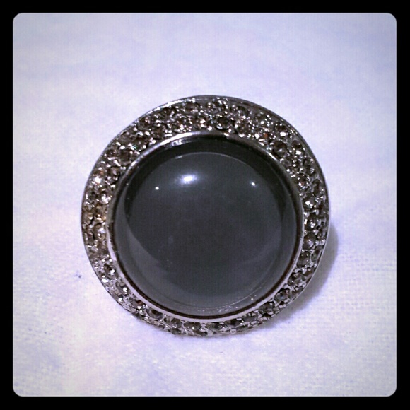 Banana Republic statement ring