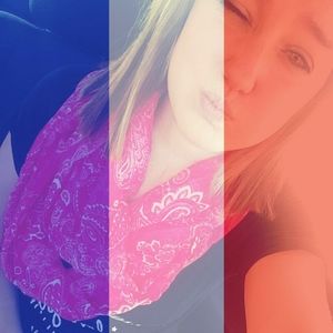 Meet your Posher, Sierra