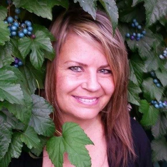 Meet your Posher, Brenda - Picture 1 of 1