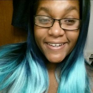 Meet your Posher, Tallyn