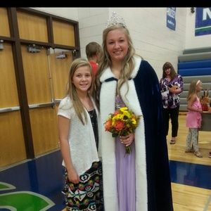 Meet your Posher, Kaytlyn