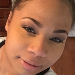 Meet your Posher, Breona