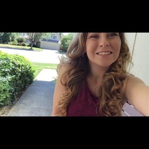 Meet your Posher, Natalia