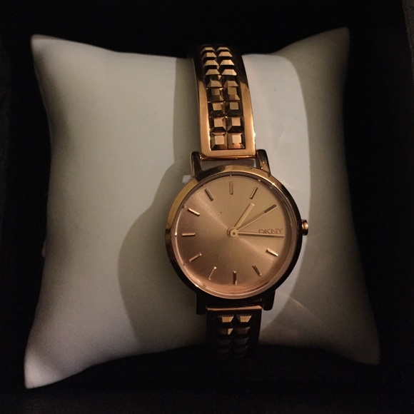 DKNY Accessories - Watches and Glasses Bundle