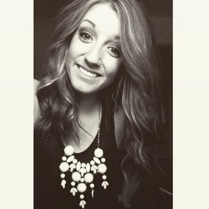 Meet your Posher, Brianna