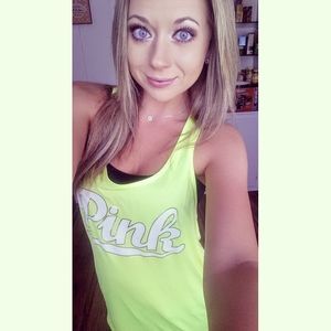 Meet your Posher, Kayla