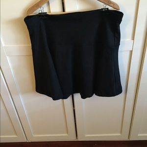 Black skater skirt