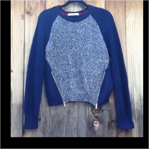 Rewind-Cropped  Blue & Grey Sweater