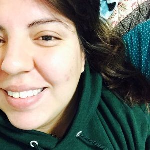 Meet your Posher, Gabriela