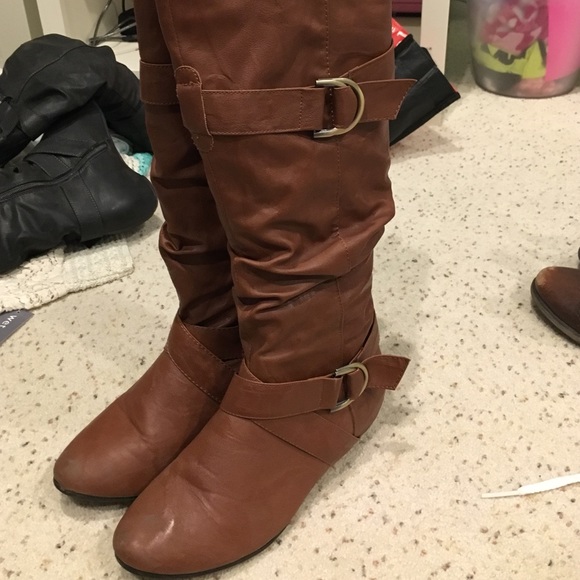 Brown boots