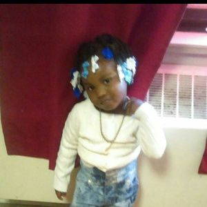 Meet your Posher, Veronica