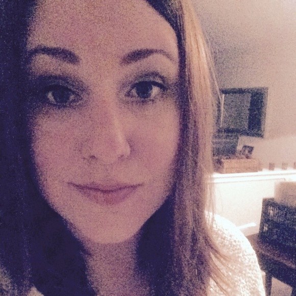Meet your Posher, Alana