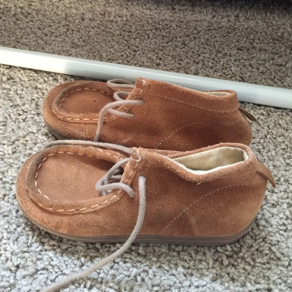 Boys 4t shoes