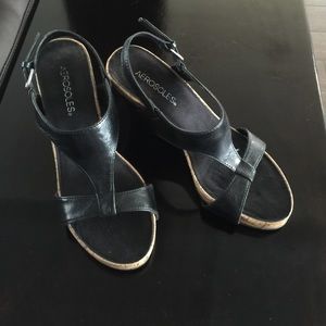 Aerosoles black sandal