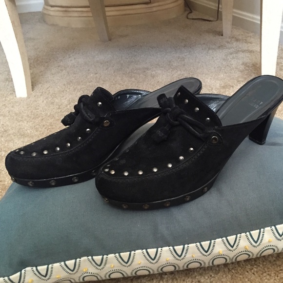 Staurt Weitzman shoes - Picture 1 of 4