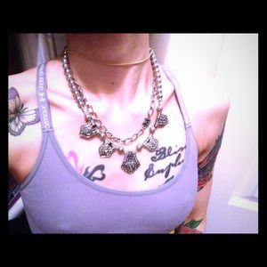 New juicy couture neckless. 🌟✨
