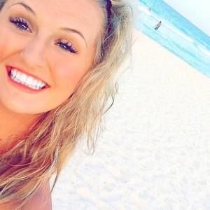 Meet your Posher, Brianne