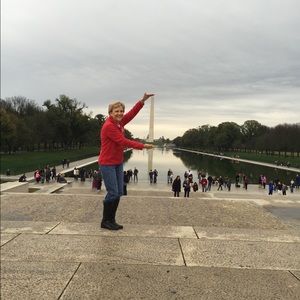 Meet your Posher, Cheri