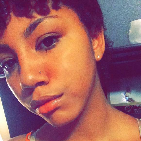 Meet your Posher, Jasmine - Picture 1 of 1