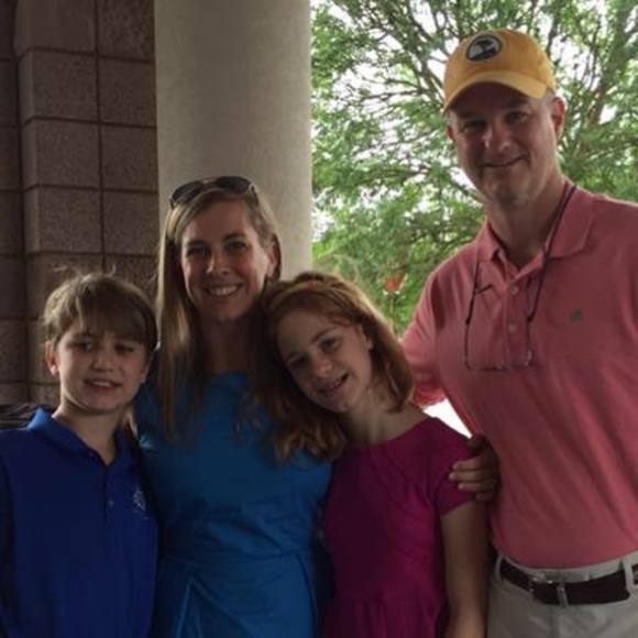 Meet your Posher, Amy - Picture 1 of 1