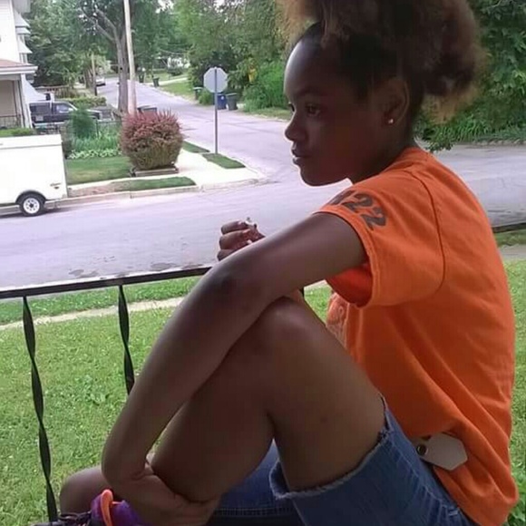 Meet your Posher, Taveauna