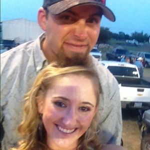 Meet your Posher, Fallon