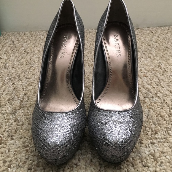 BAKERS silver glitter high heels