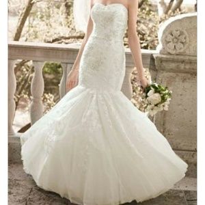 NWT Oleg Cassini wedding gown