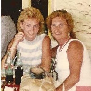 Meet your Posher, Deana