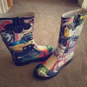 Rainboots!