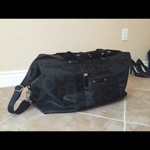 Kenneth Cole Reaction Duffle Bag